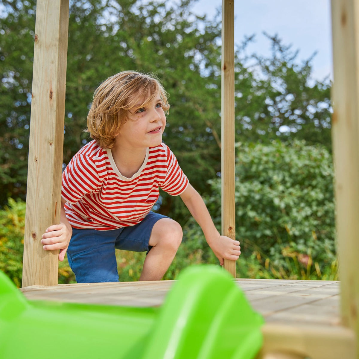 tp Castlewood Ludlow Wooden Climbing Frame with Single Swing Arm and Slide